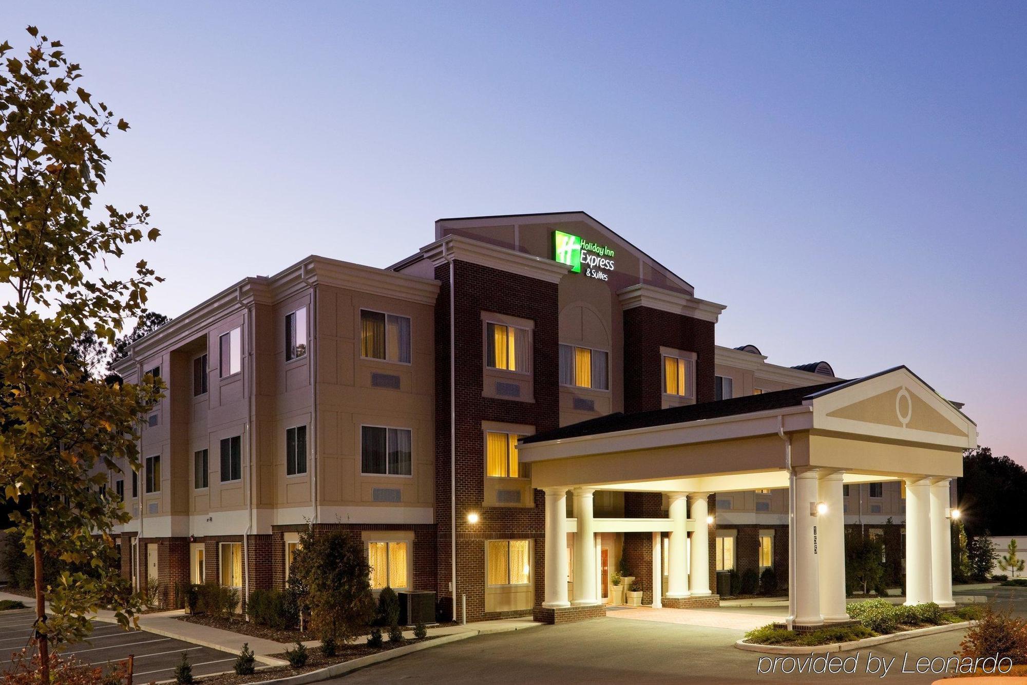 Hotel Express & Southern Pines-pinehurst Area By Ihg
