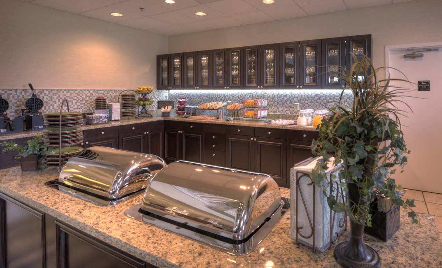 Hotel Express & Southern Pines-pinehurst Area By Ihg