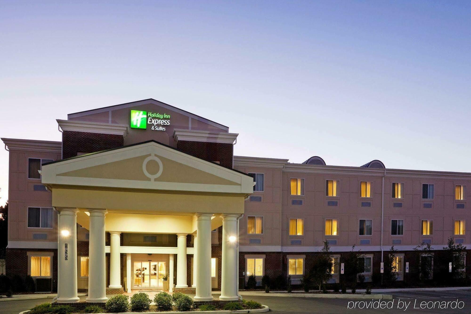 Express & Southern Pines-pinehurst Area By Ihg 3* Southern Pines